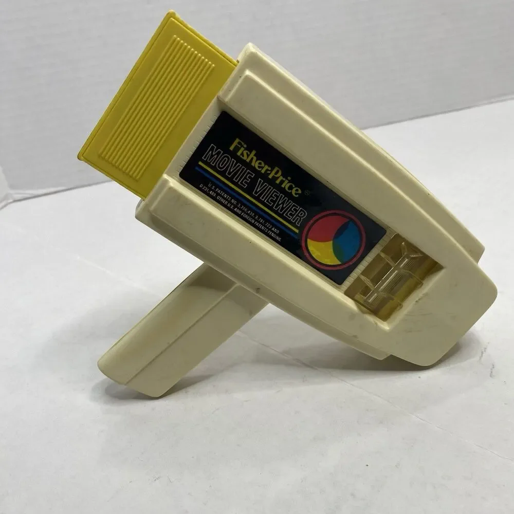 Vintage 1970s Fisher-Price Movie Viewer With Disney Dumbo Cartridge Tested Works